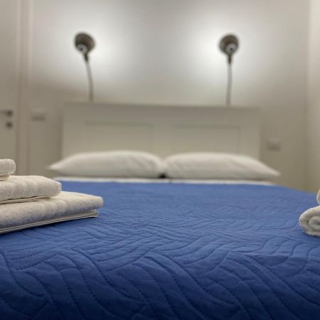 Premium Apartment City Center Cagliari Bagian luar foto