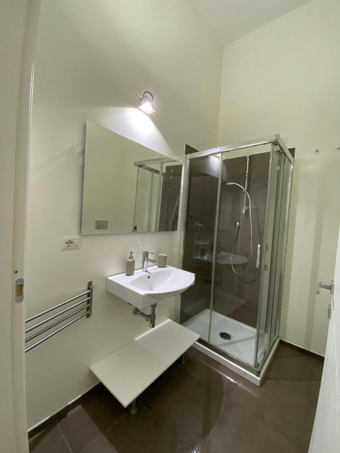 Premium Apartment City Center Cagliari Bagian luar foto