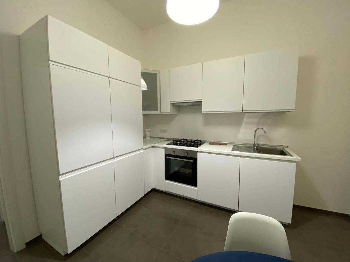 Premium Apartment City Center Cagliari Bagian luar foto