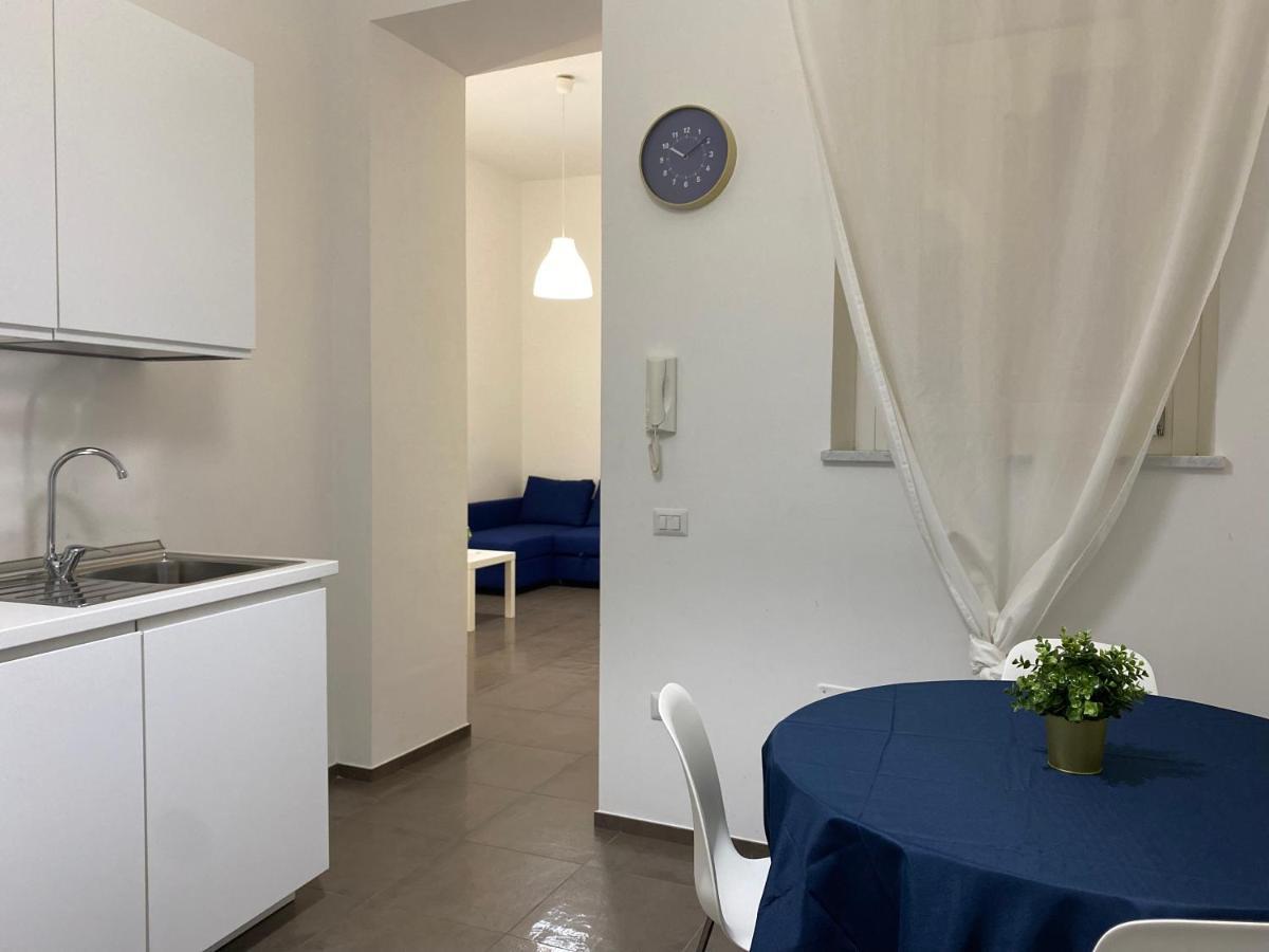 Premium Apartment City Center Cagliari Bagian luar foto