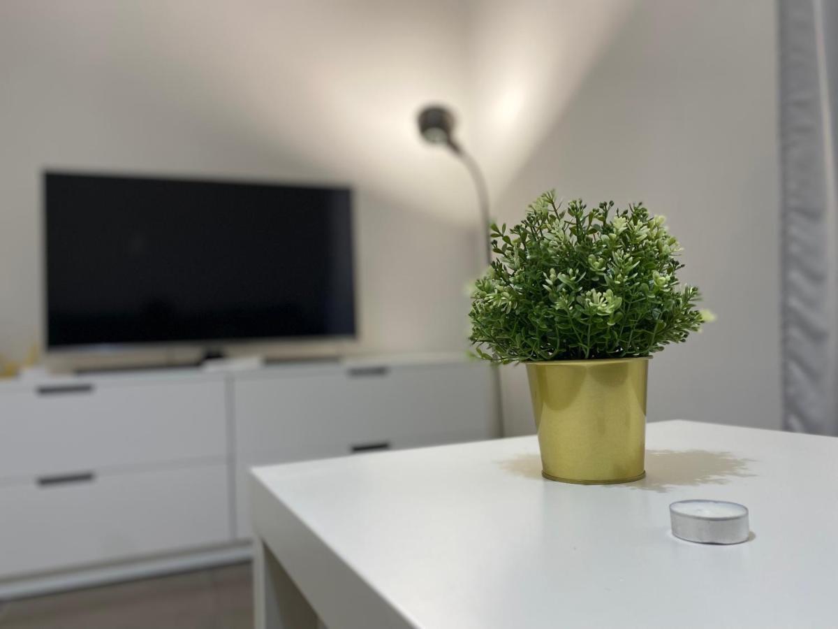 Premium Apartment City Center Cagliari Bagian luar foto
